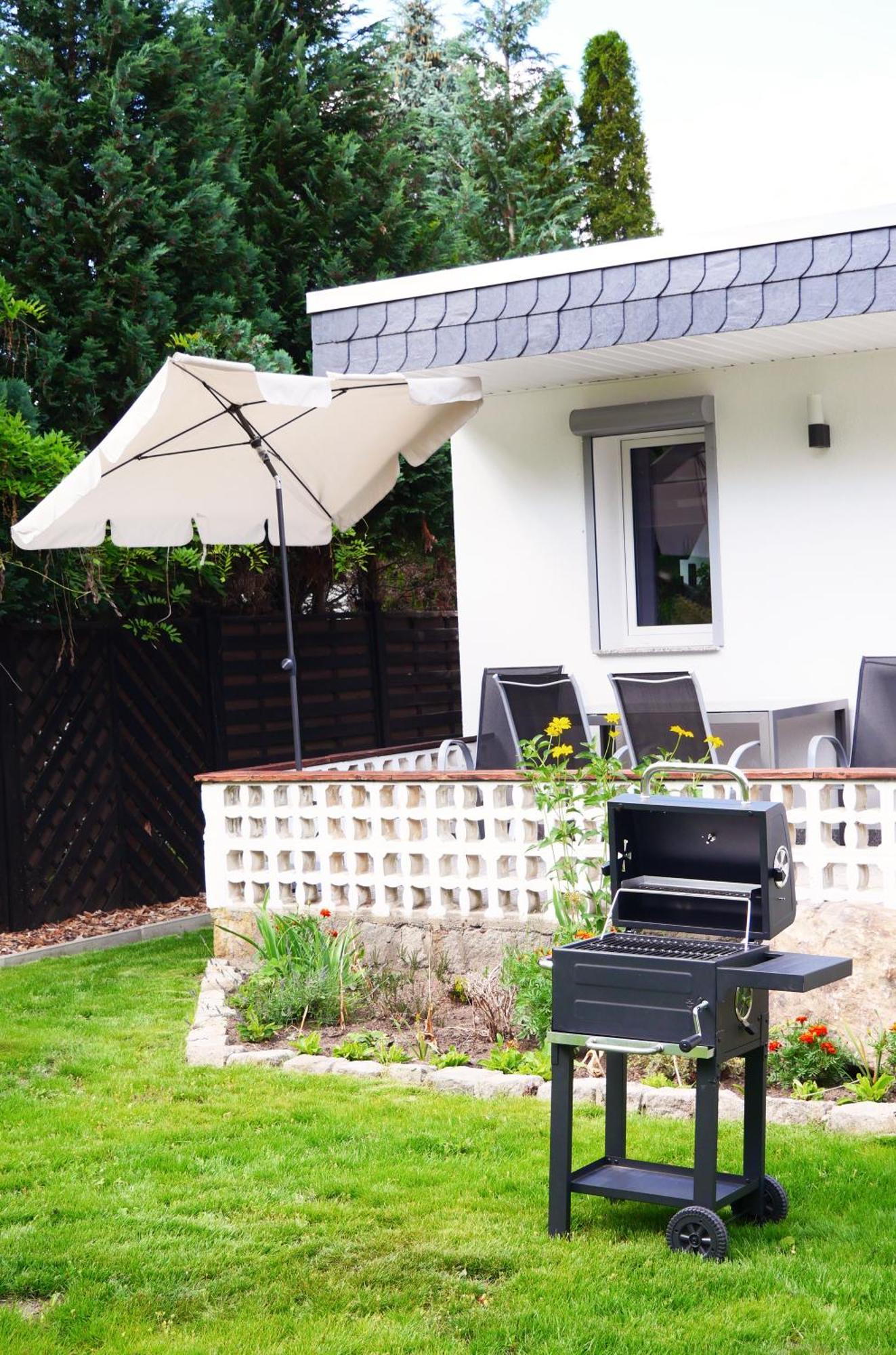 Haus Kleiner Findling Im Lausitzer Seenland * Tatzschwitz